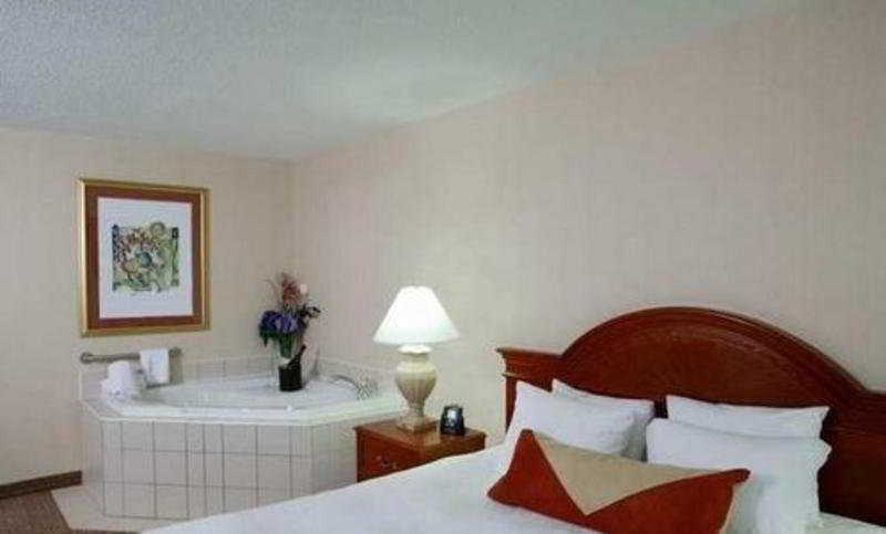 Hilton Garden Inn Toronto-Όκβιλ Δωμάτιο φωτογραφία